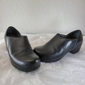Black Dansko "Sienna" Clogs